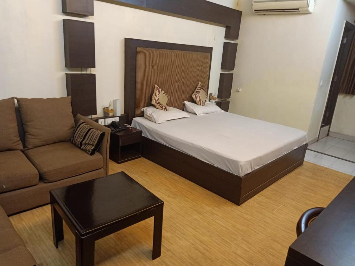 Hotel V.I.P. Regency Dhanbad Ngoại thất bức ảnh