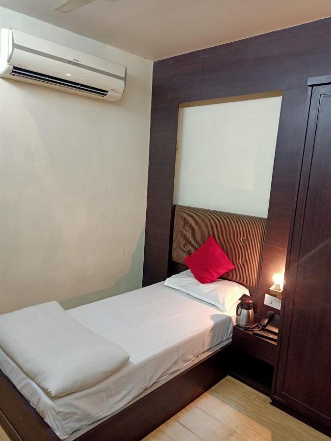 Hotel V.I.P. Regency Dhanbad Ngoại thất bức ảnh